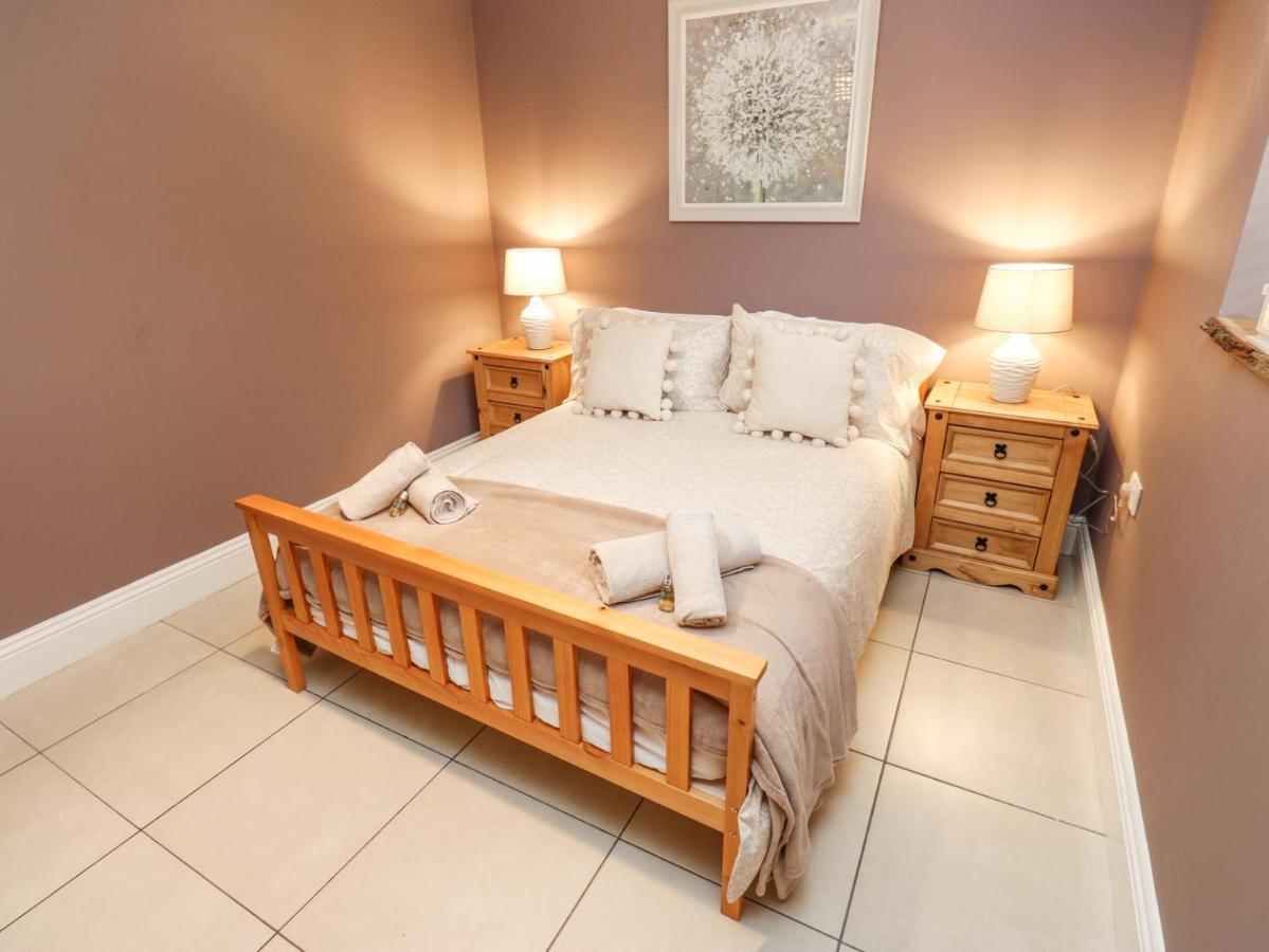 4 Pheasant Lane Sheffield